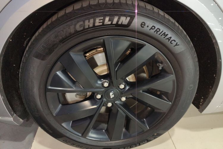 理想汽车 理想L8 2023款 Pro车身外观6002