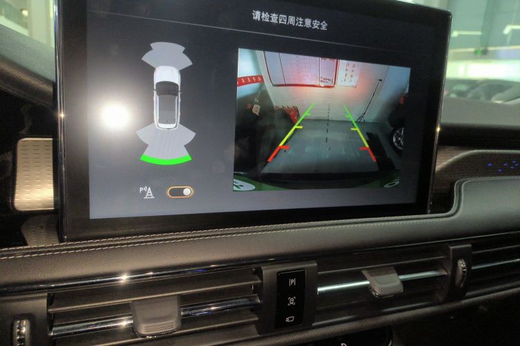 林肯 冒险家 2022款 改款 2.0T 两驱尊享版局部细节16