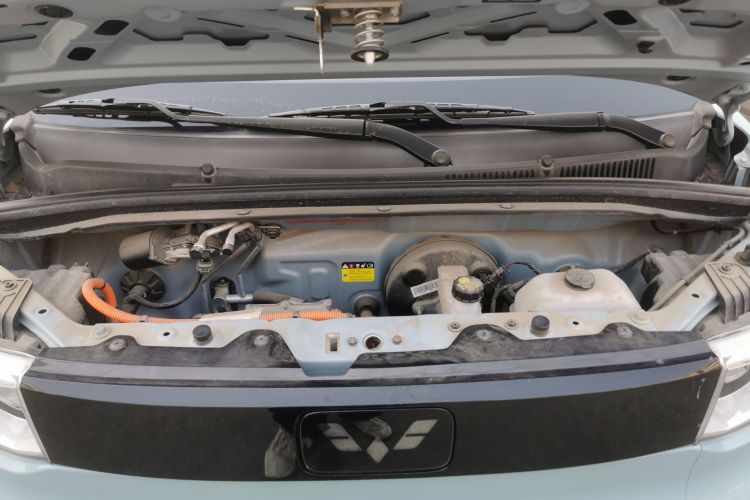 五菱汽车 宏光MINIEV 2022款 自在款 磷酸铁锂机舱底盘24