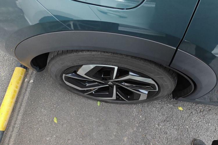 深蓝汽车 深蓝S07 2024款 215Max 乾崑智驾ADS SE增程版车身外观6008