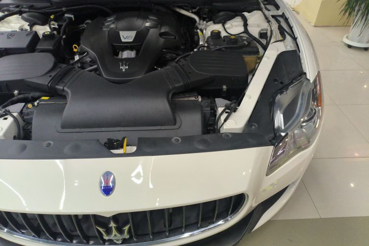 玛莎拉蒂 总裁 2013款 3.0T 标准型机舱底盘26