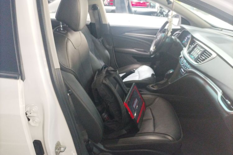 别克 英朗 2019款 18T 自动互联精英型 国V局部细节41