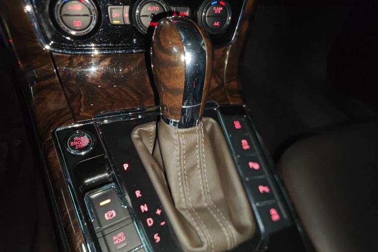 大众 帕萨特 2017款 380TSI DSG旗舰版局部细节18