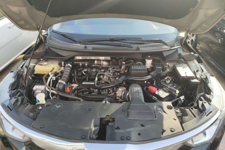 本田 凌派 2019款 180Turbo CVT舒适版 国VI机舱底盘24