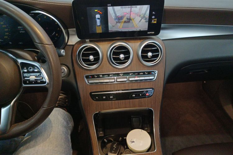 奔驰GLC 2021款 GLC 300 L 4MATIC 动感型局部细节18
