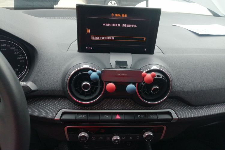 奥迪Q2L 2021款 35 TFSI 时尚动感型中控内饰16