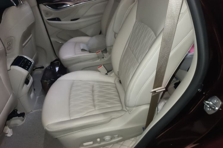 别克 昂科旗 2020款 28T 四驱Avenir艾维亚中控内饰7004