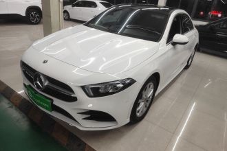 奔驰A级 2021款 A 200 L 运动轿车时尚型
