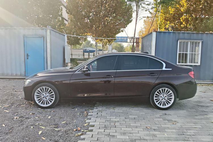 宝马3系 2018款 320Li 时尚型车身外观4