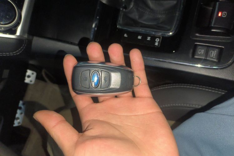 斯巴鲁 傲虎 2019款 2.5i 运动导航版 EyeSight中控内饰11