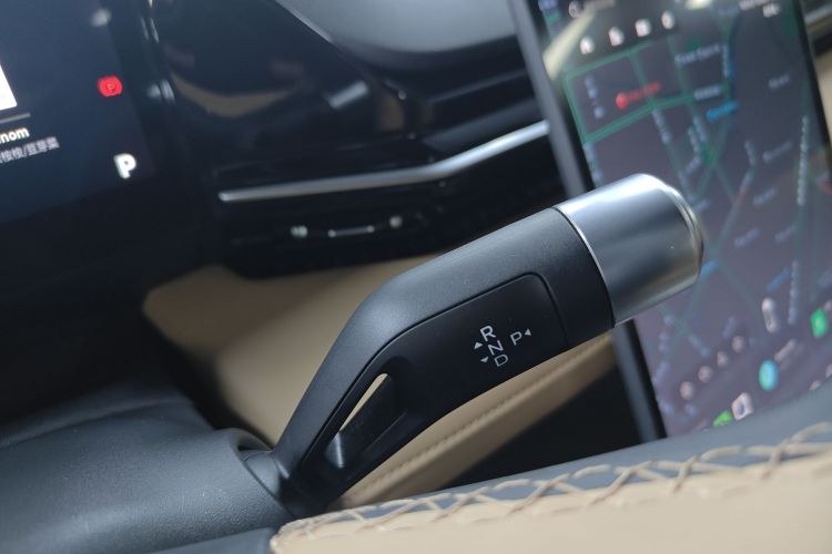 吉利银河 银河L6 2023款 60km PLUS局部细节18