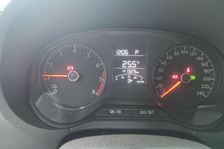 大众 Polo 2018款 1.5L 自动安驾型中控内饰14