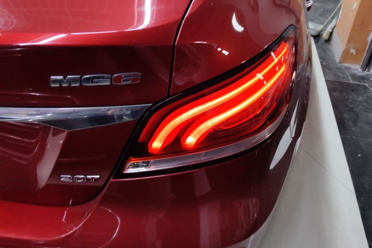 名爵 MG6 2019款 20T 自动运动版车身外观9