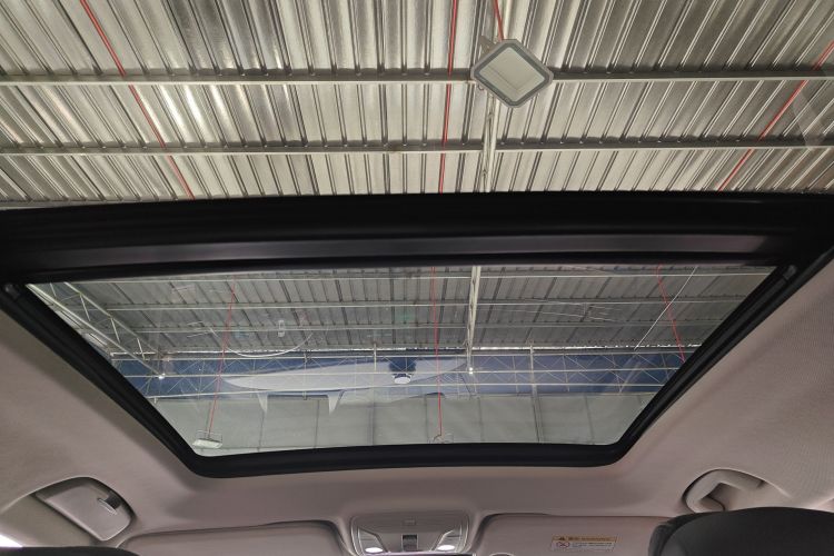 红旗HS5 2019款 2.0T 智联旗享版中控内饰22