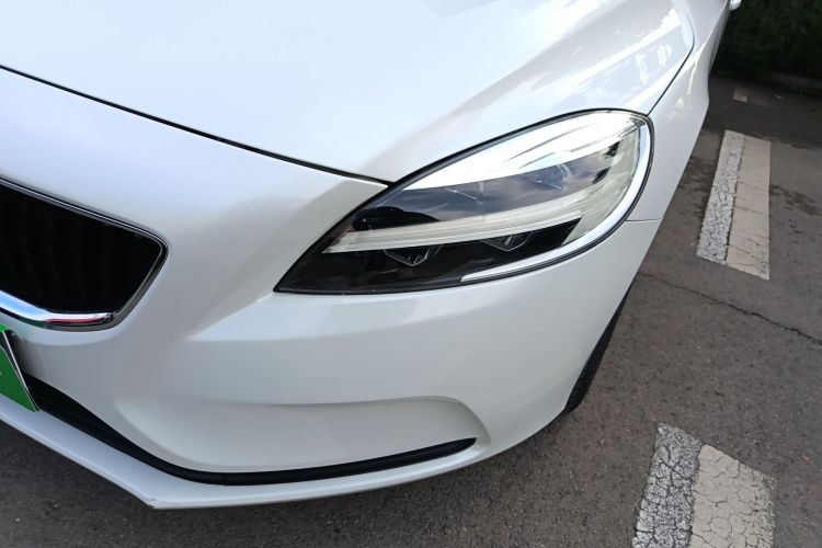 沃尔沃V40 2017款 T3 智逸版局部细节36