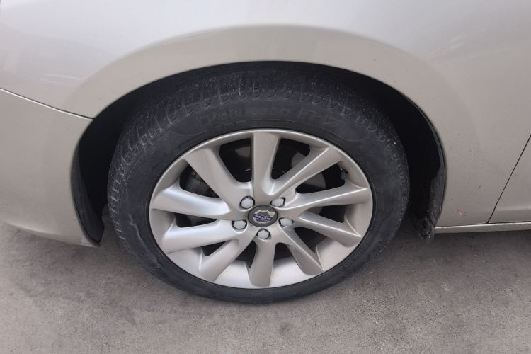 沃尔沃V60 2017款 T5 智逸版 国V车身外观6007