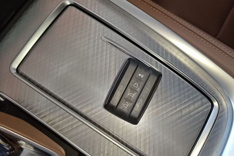 坦克700新能源 2024款 Hi4-T 极致版中控内饰11