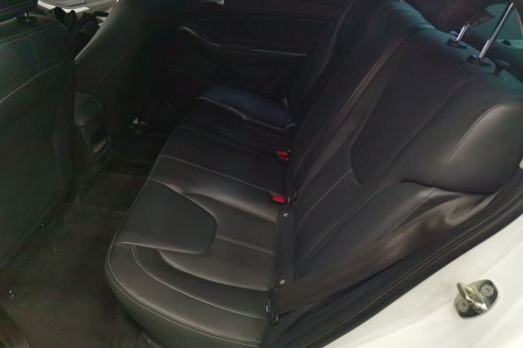 奇瑞 艾瑞泽5 2021款 PRO 1.5L CVT青春版中控内饰7004