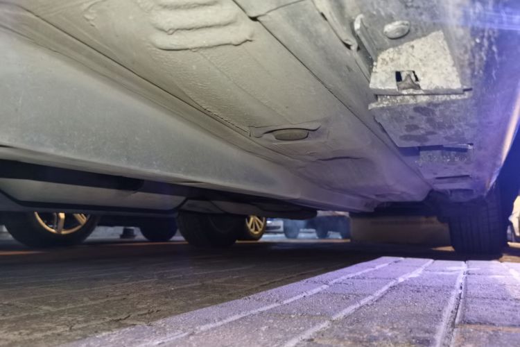 丰田 凯美瑞 2010款 200G 经典版局部细节9004