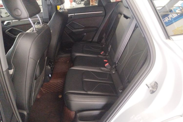 奥迪Q3 2024款 40 TFSI 时尚动感型中控内饰7004