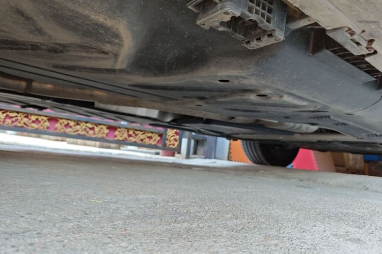 奔驰GLE AMG 2022款 AMG GLE 53 4MATIC+局部细节9002