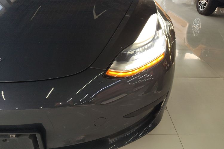 特斯拉 Model 3 2020款 改款 标准续航后驱升级版局部细节36