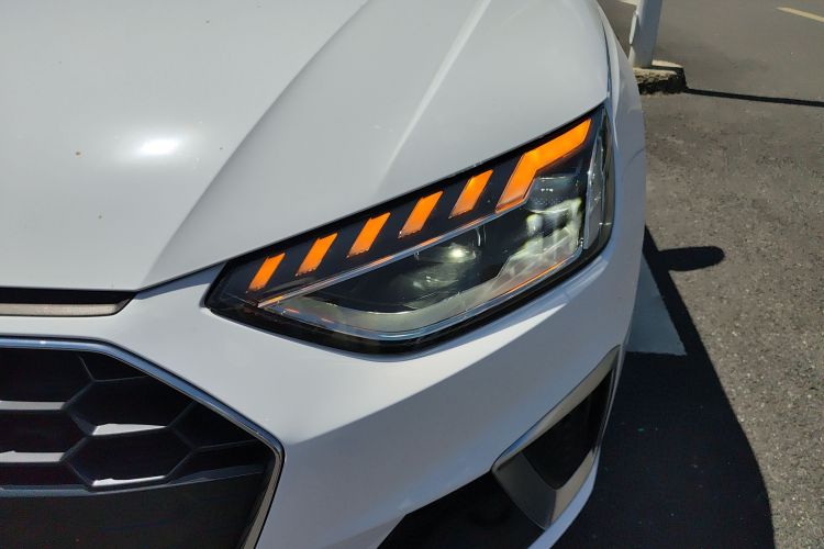 奥迪A4L 2020款 40 TFSI 豪华动感型车身外观36