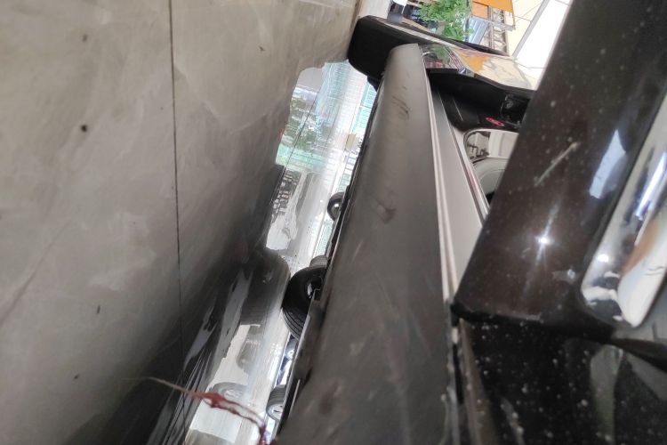 雪铁龙C5 2014款 2.0L 自动尊享型局部细节9001