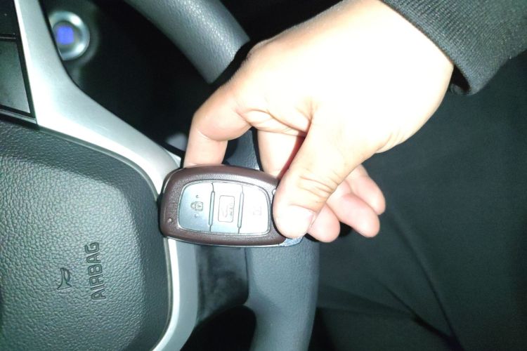 现代 领动 2016款 1.6L 自动智炫·精英型中控内饰7001