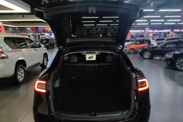 特斯拉 Model Y 2022款 改款 后轮驱动版局部细节23