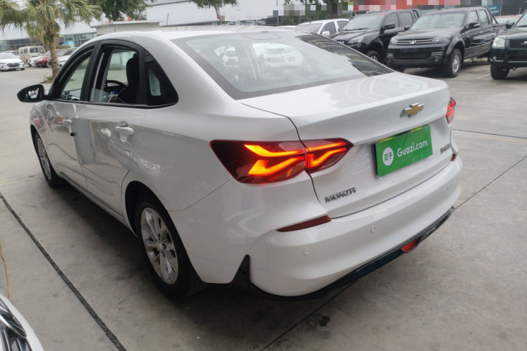 雪佛兰 科鲁泽 2024款 1.5L 双离合乐享版车身外观4