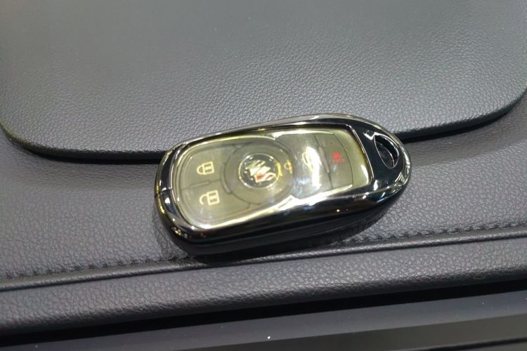 别克GL8 2022款 ES陆尊 653T 舒适型中控内饰11