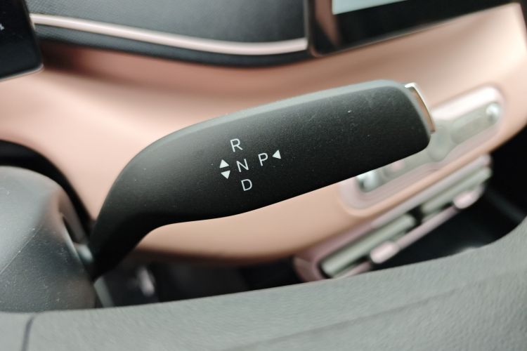 比亚迪 海鸥 2025款 305km 活力版中控内饰18