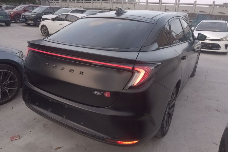 ARCFOX极狐 极狐 阿尔法S(ARCFOX αS) 2022款 HI版 高阶版车身外观7