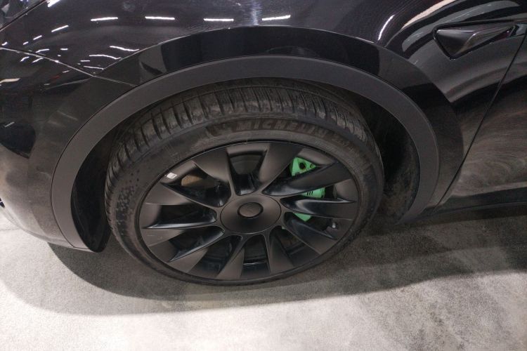 特斯拉 Model Y 2022款 改款 后轮驱动版车身外观6007