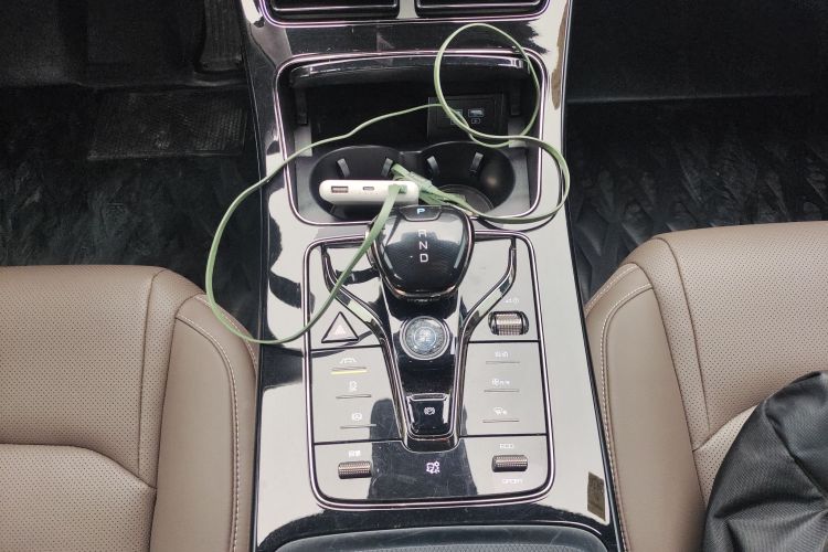 比亚迪 汉 2021款 EV 标准续航版豪华型局部细节18