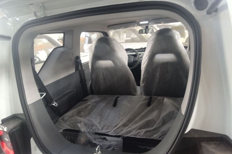 吉利银河 2024款 熊猫mini 200km 耐力熊局部细节23