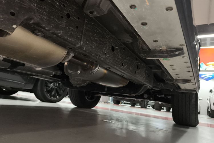 坦克400 2025款 2.0T 汽油版局部细节9001