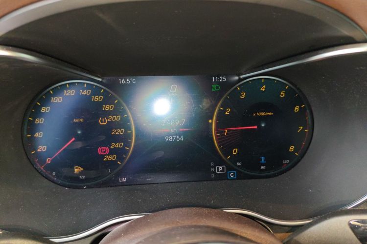 奔驰GLC 2022款 改款 GLC 260 L 4MATIC 动感型局部细节14