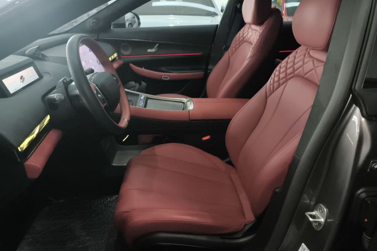 星途 星纪元 ES 2025款 增程 Max 城区辅助驾驶局部细节19