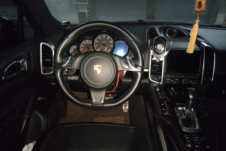 保时捷 2014款 Cayenne Platinum Edition 3.0T局部细节13