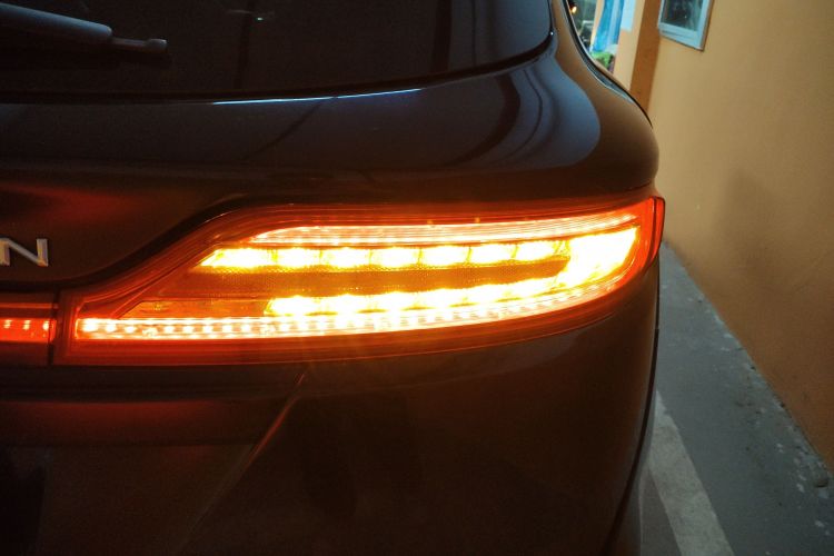 林肯MKC 2017款 2.0T 两驱尊雅版车身外观6006