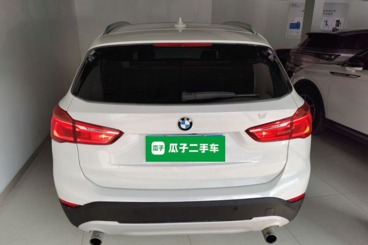 宝马X1 2018款 sDrive20Li 领先型车身外观6004