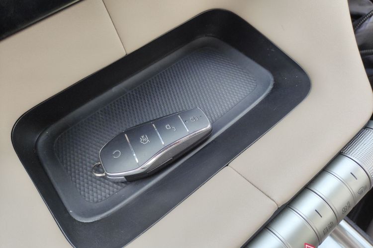 比亚迪 海豚 2021款 405km 时尚版中控内饰11