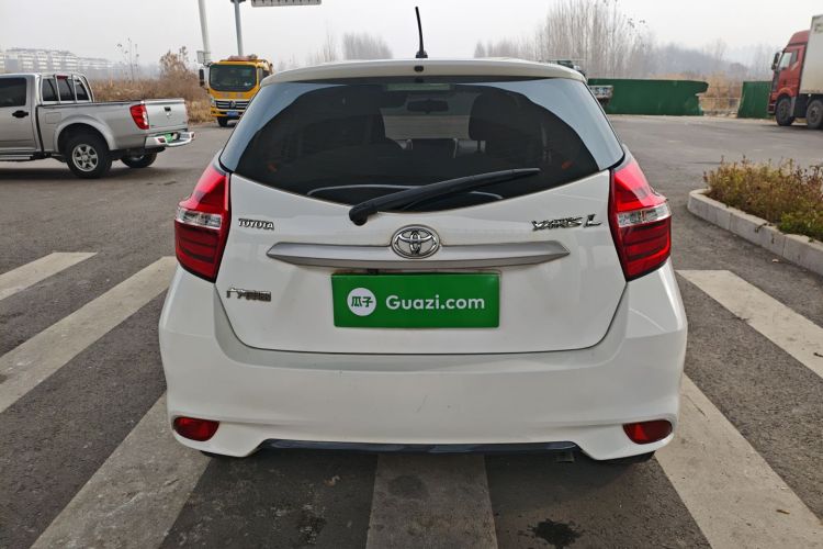 丰田 YARiS L 致炫 2016款 改款 1.3E 手动魅动版车身外观6004