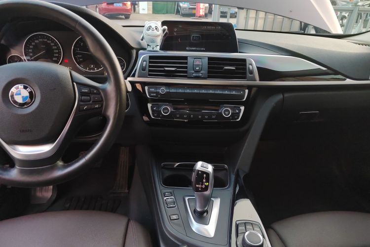 宝马3系 2018款 320Li 时尚型局部细节16