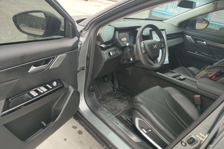 小鹏G3 2021款 G3i 460G中控内饰20