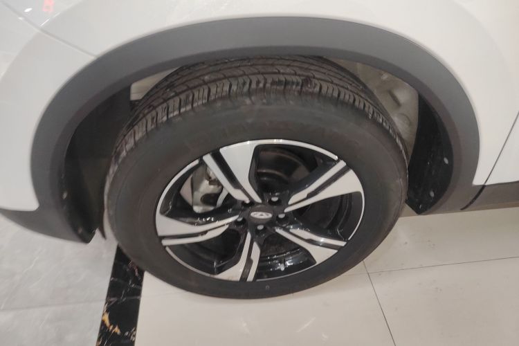 奇瑞 瑞虎5x 2020款 1.5L CVT新享版车身外观6002