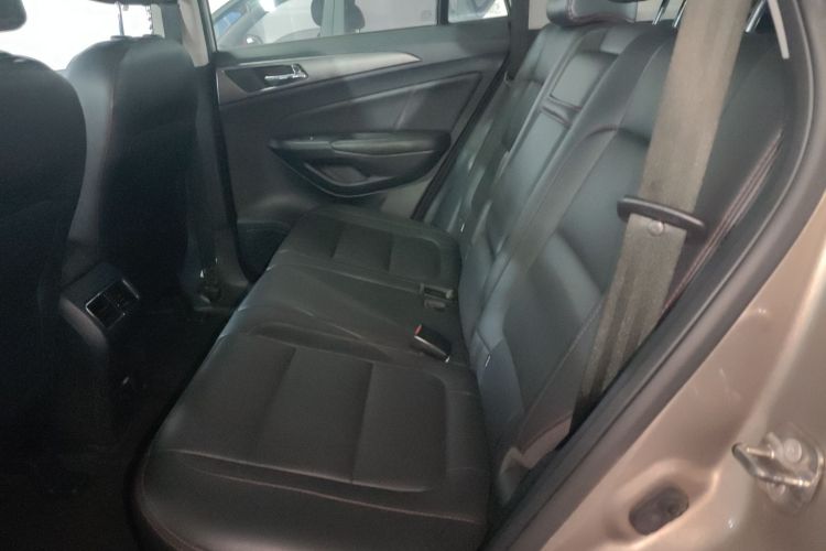 长安CS75 2014款 1.8T 自动精英型 国IV中控内饰21