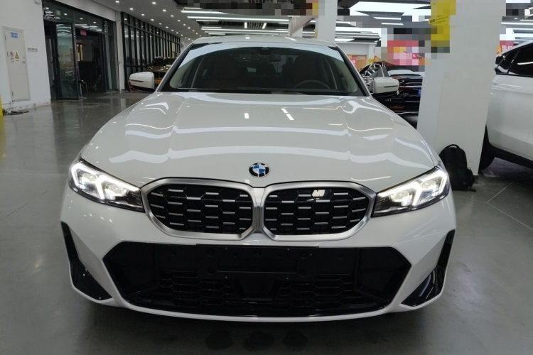 宝马3系 2025款 325Li M运动套装车身外观6001